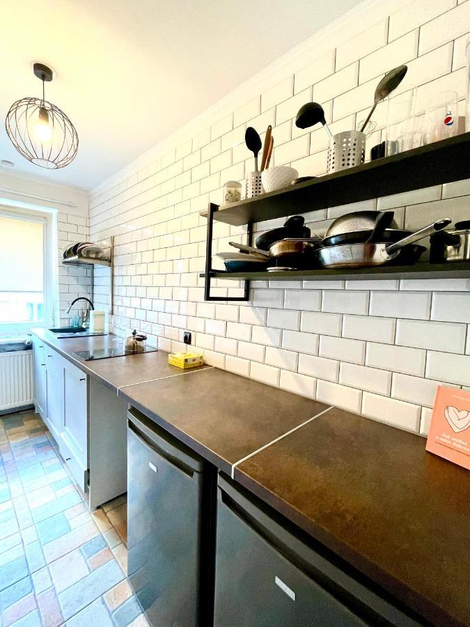 Happy Living Hostel Wrocław Buitenkant foto